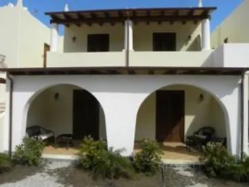 Hotel Borgo Eolie 3*