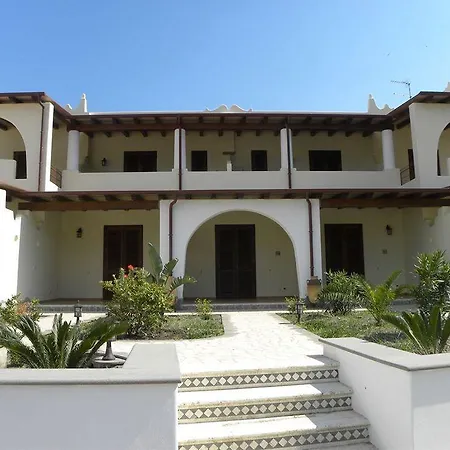Borgo Eolie Hotel Lípara