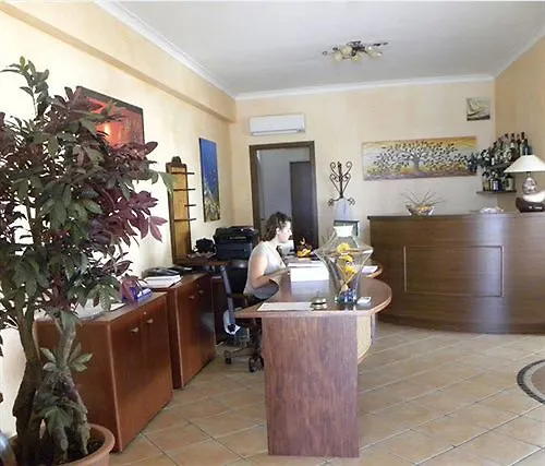 博尔戈伊欧利酒店 酒店 利帕里